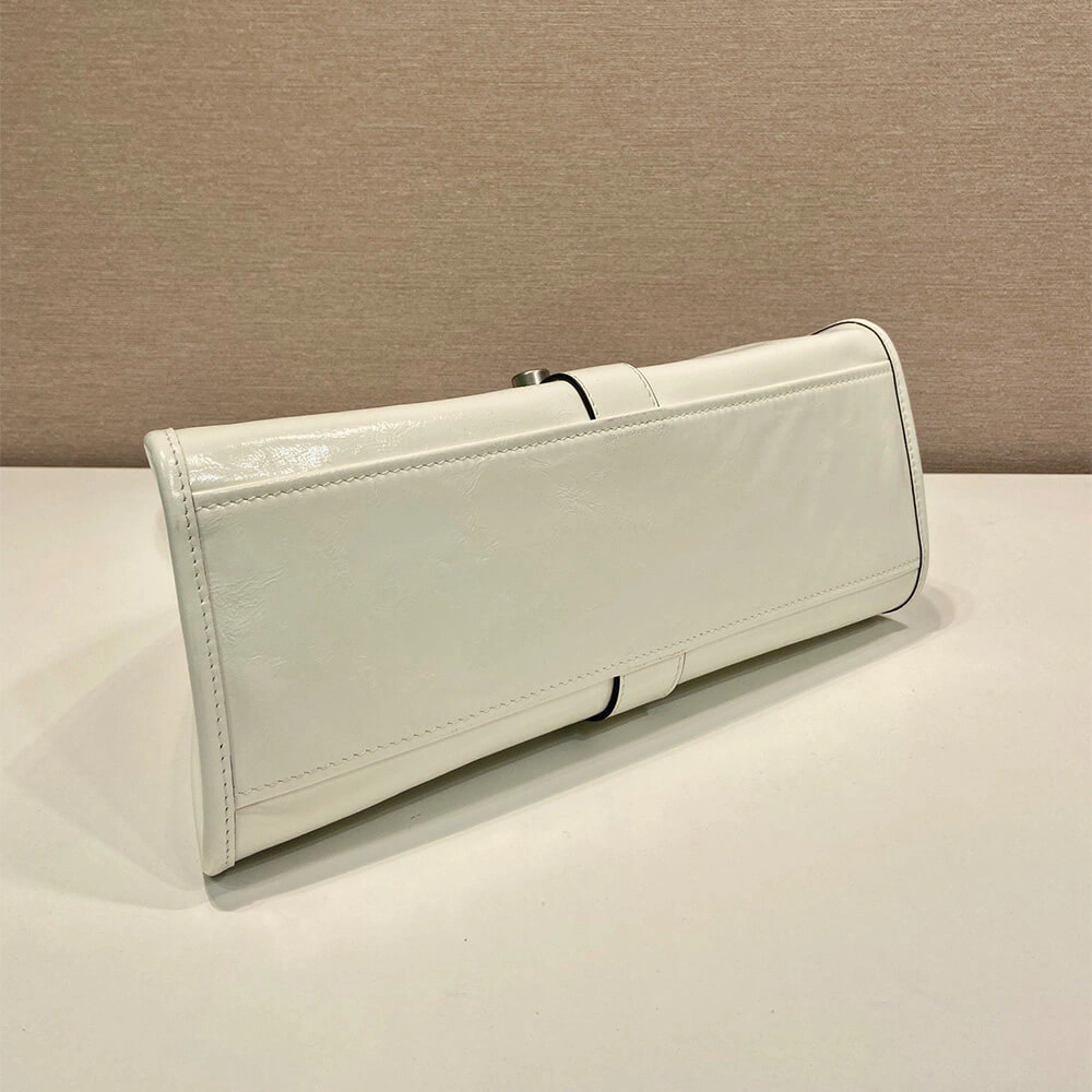 Prada Medium leather tote bag(high-end grade) Soft 3048
