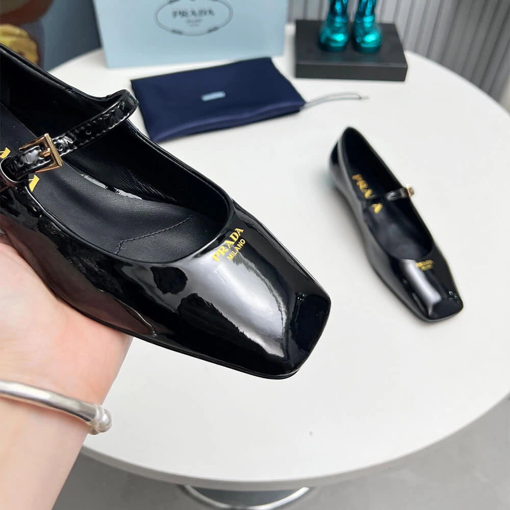 Prada Patent Leather Mary Jane Ballerinas GoodFit 3471