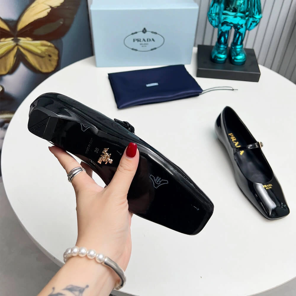 Prada Patent Leather Mary Jane Ballerinas GoodFit 3471