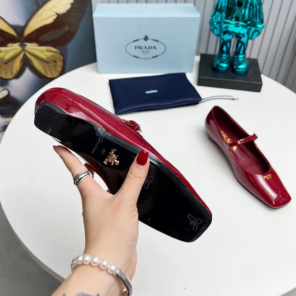 Original Prada Patent Leather Mary Jane Ballerinas 3462