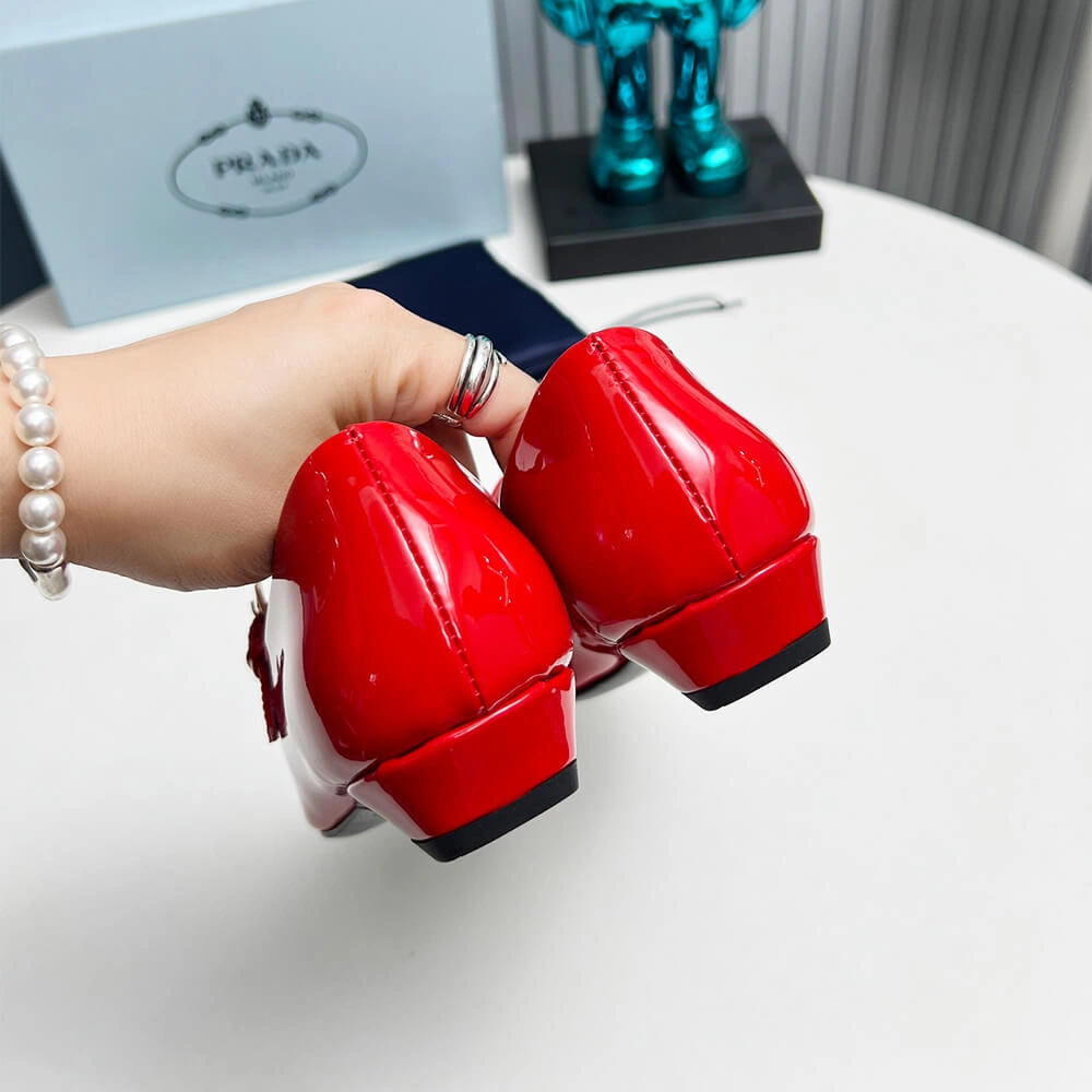 Prada Patent Leather Mary Jane Ballerinas UrbanChic 3485