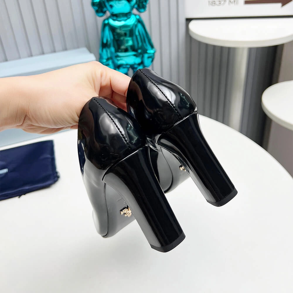 Prada Patent Leather Pumps 85mm Elegant 3472