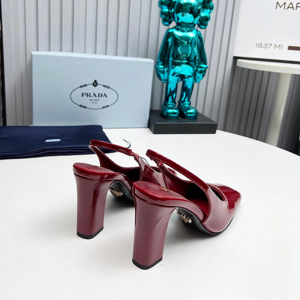 ModernLook Prada Patent Leather Slingback Pumps 85 mm 3464