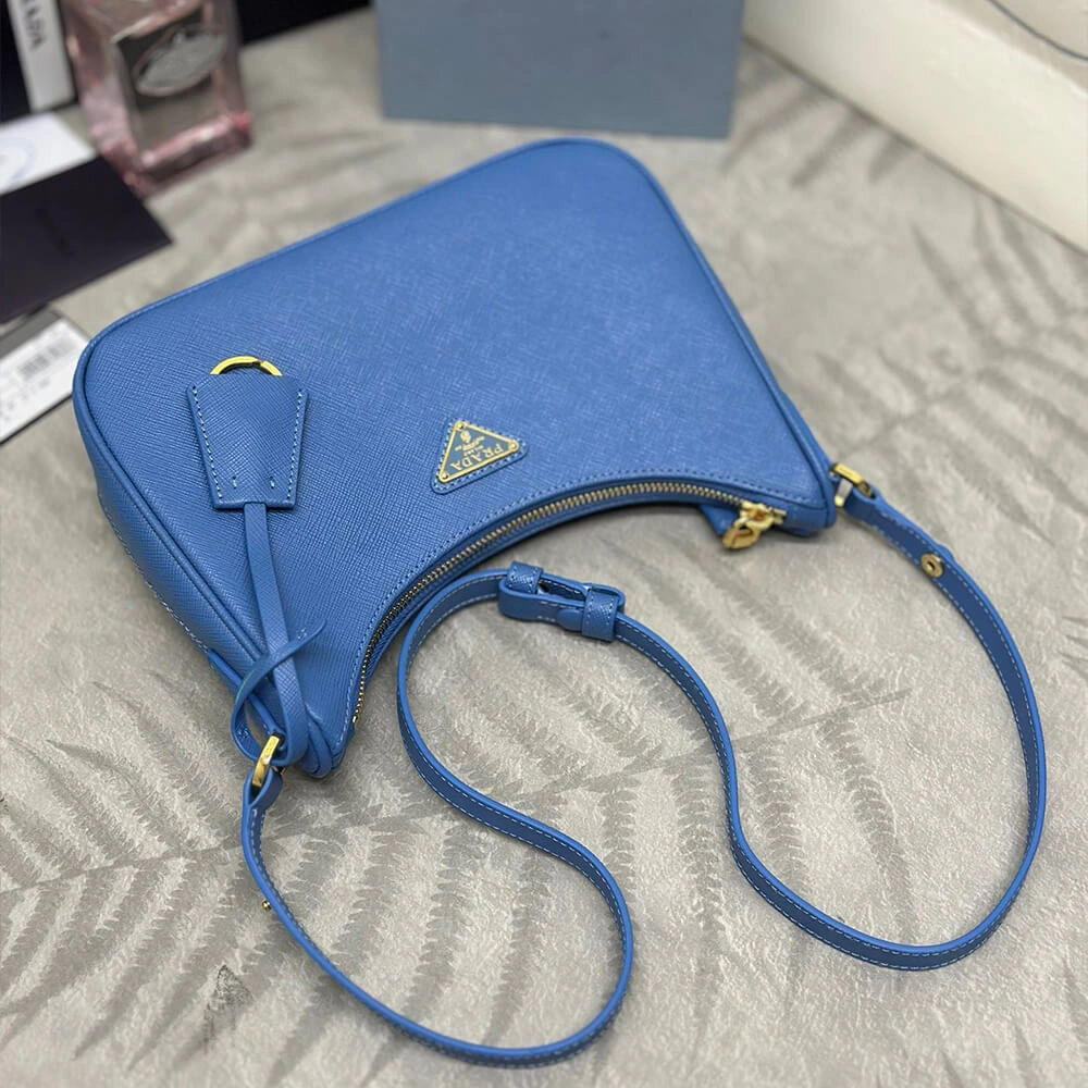 Unique Prada Re-Edition Saffiano leather mini bag 2951