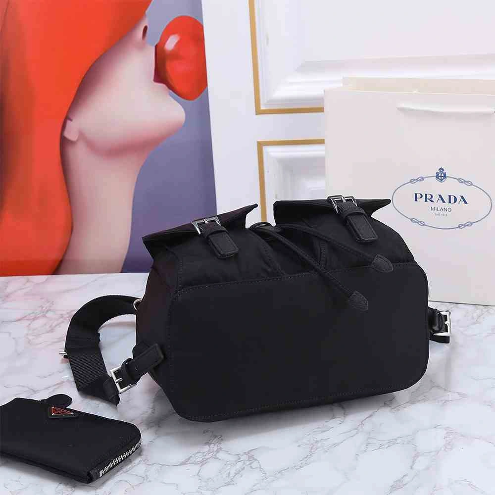 Effortless Prada Re-Nylon medium backpack with pouch 2961