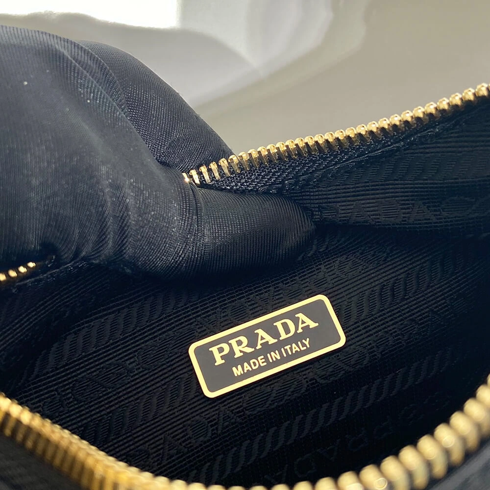 Prada Re-nylon And Brushed Leather Mini bag RelaxedFit 3018