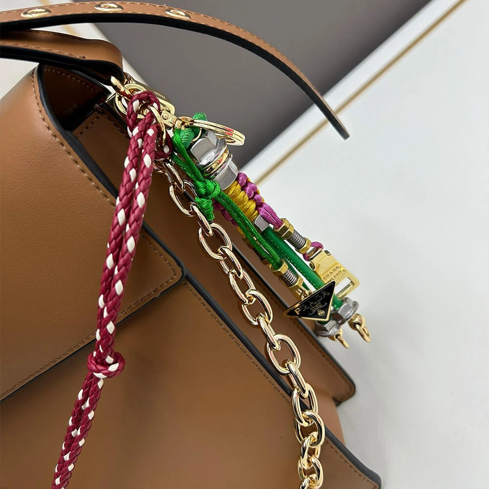 Prada  Sound large leather shoulder bag with charms(high-end grade) HighPerformance 3026