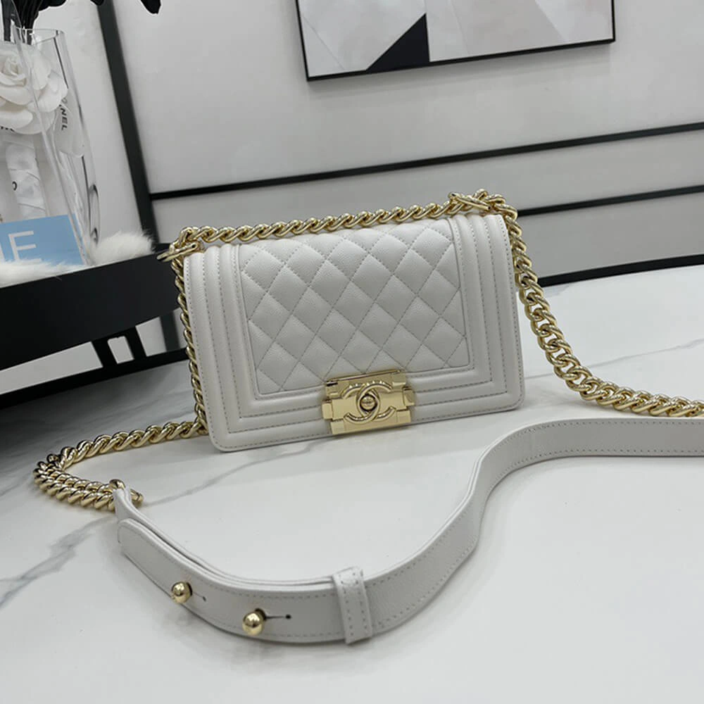 SMALL BOY CHANEL HANDBAG Comfortable 1650