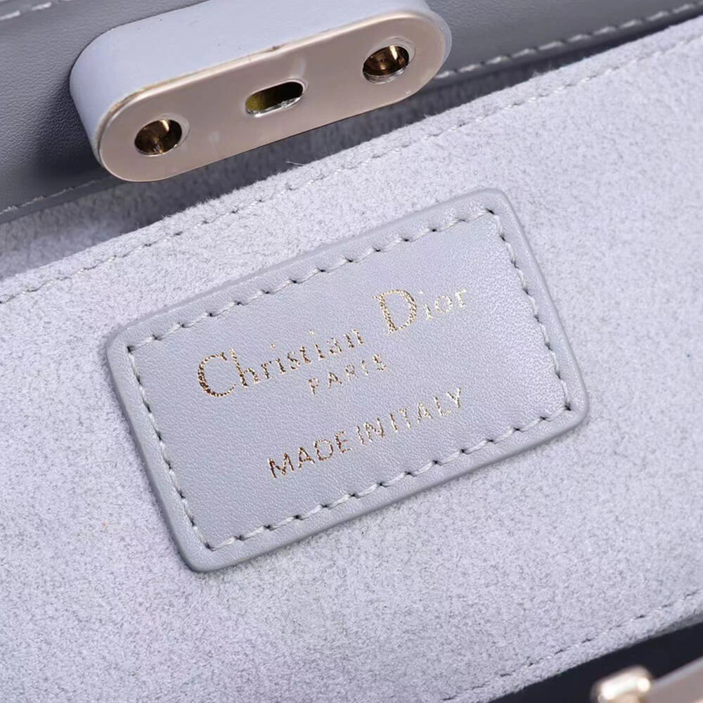 SMALL DIOR KEY BAG Compact 2255