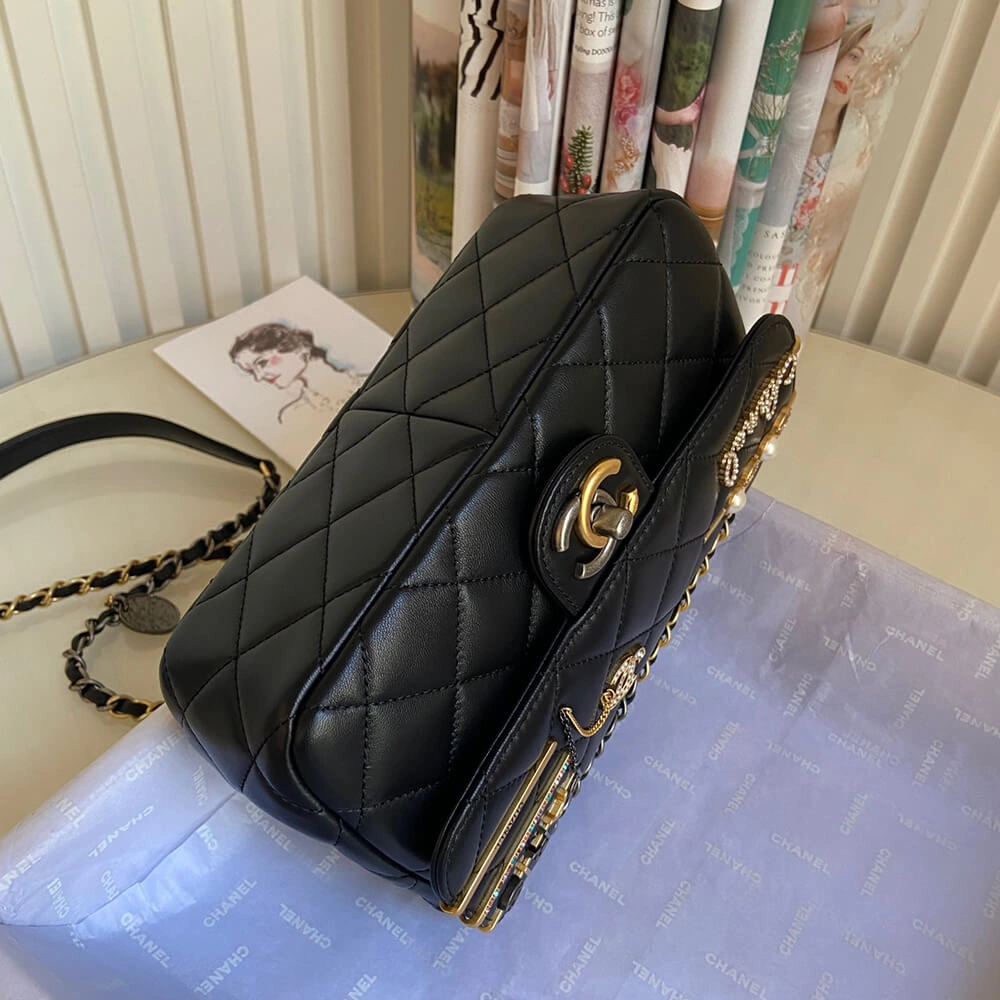 SMALL FLAP BAG Trendsetting 1619
