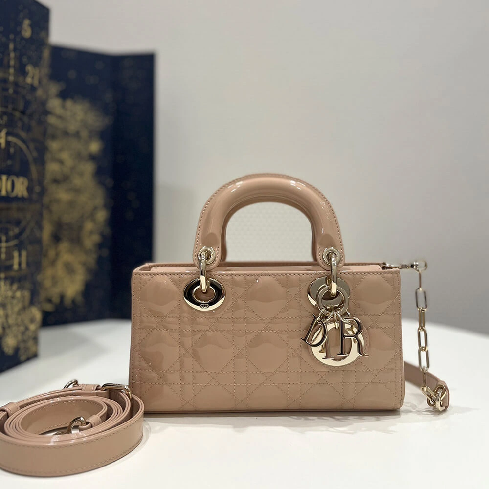Classic SMALL LADY D-JOY BAG 2281
