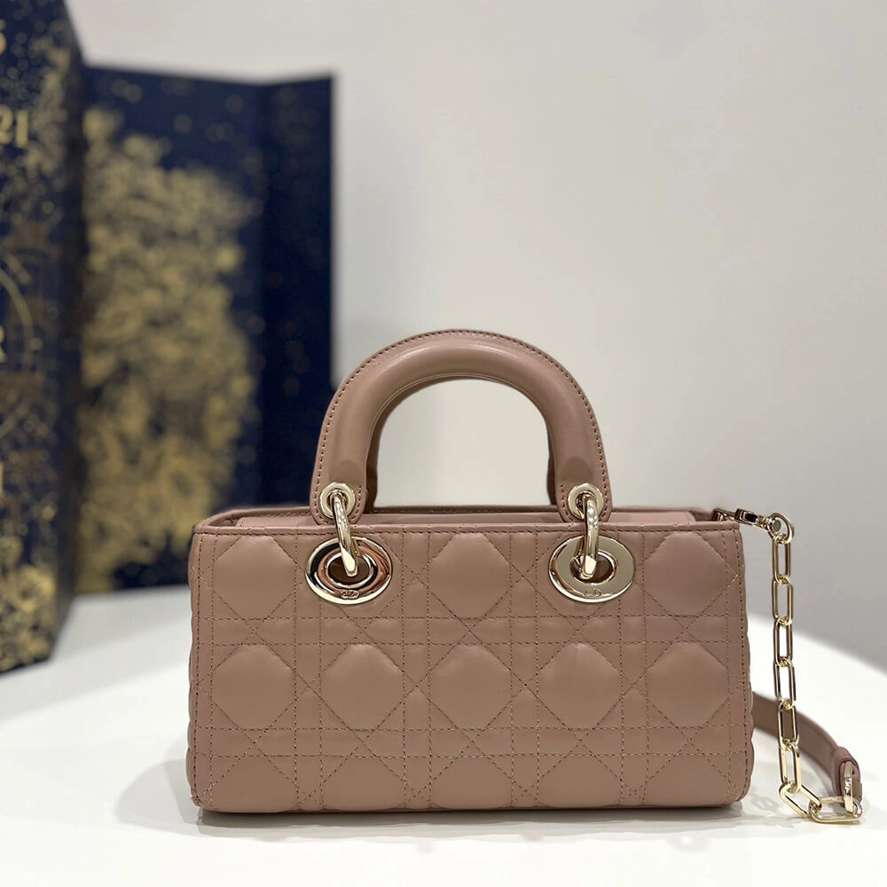 WrinkleFree SMALL LADY D-JOY BAG 2320