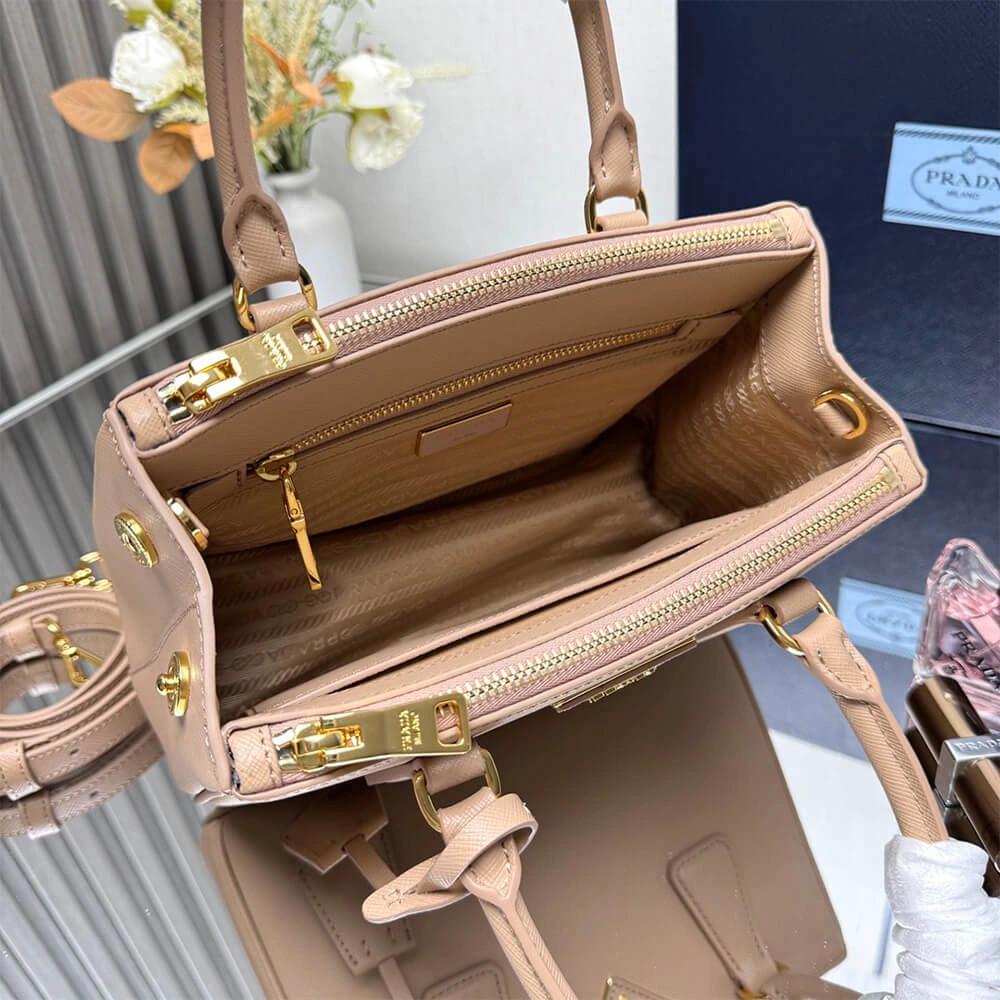 GoodFit Small Prada Galleria Saffiano leather bag 2930