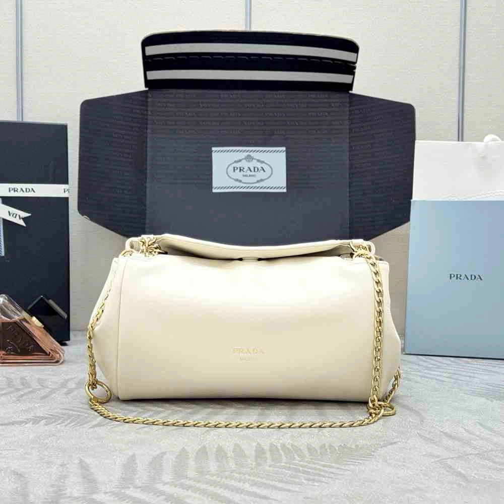 Small Prada Tumulte nappa leather bag(HIGH-END GRADE) Sustainable 2914