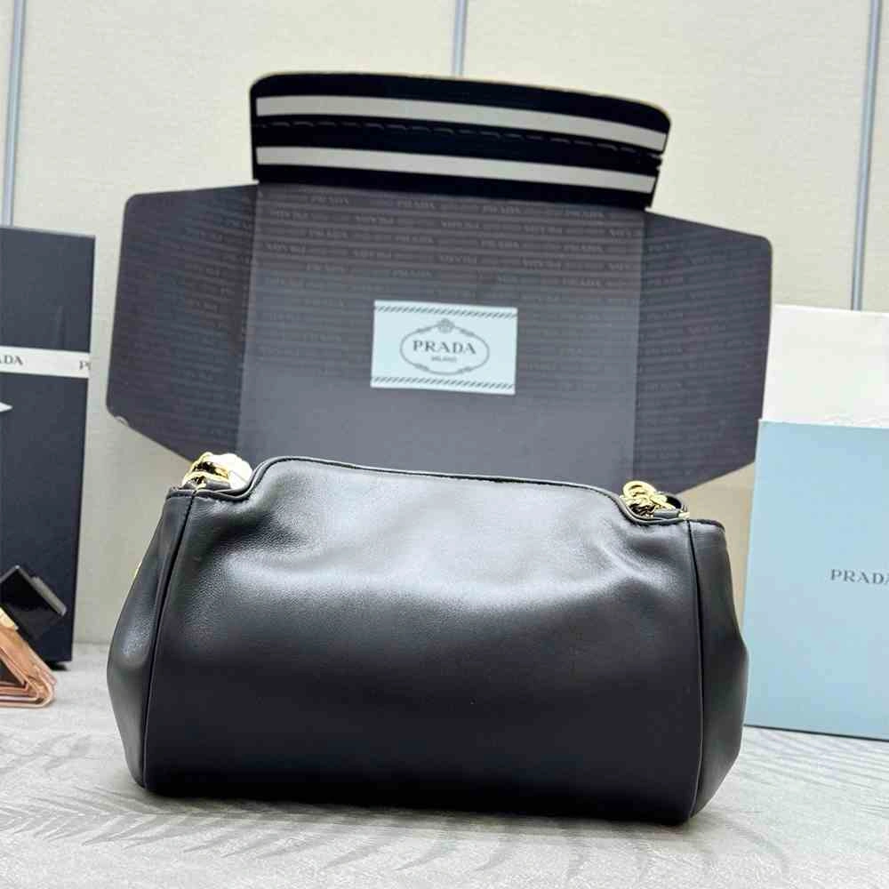 Compact Small Prada Tumulte nappa leather bag(HIGH-END GRADE) 2925