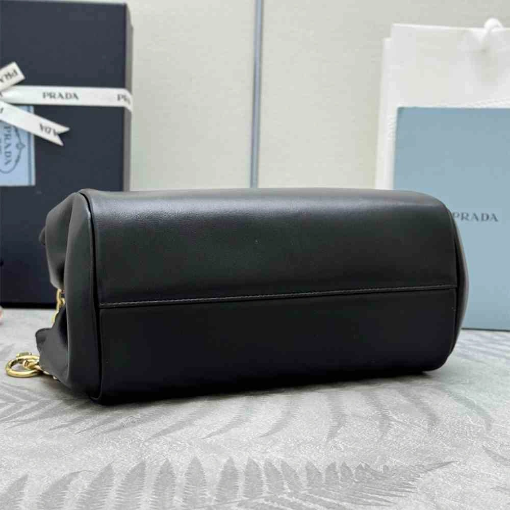 Compact Small Prada Tumulte nappa leather bag(HIGH-END GRADE) 2925