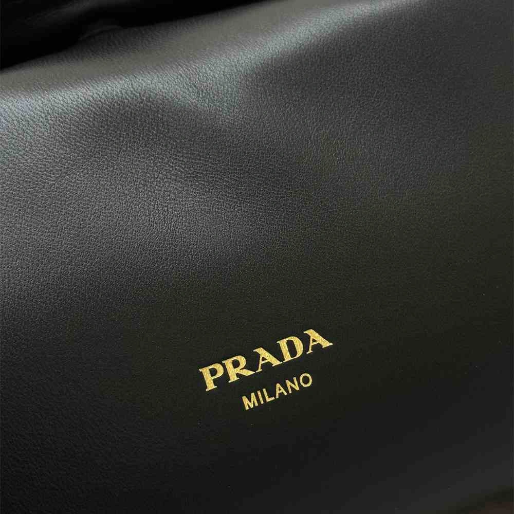Compact Small Prada Tumulte nappa leather bag(HIGH-END GRADE) 2925