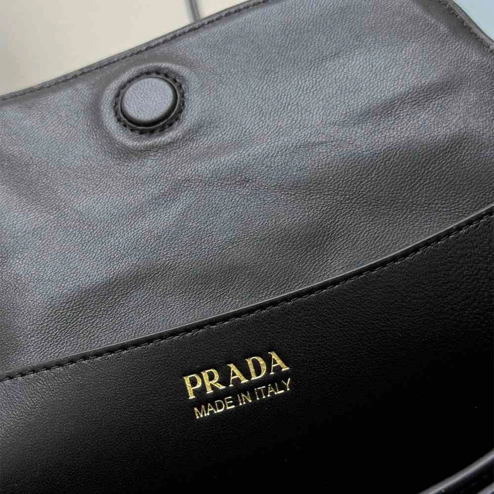 Compact Small Prada Tumulte nappa leather bag(HIGH-END GRADE) 2925