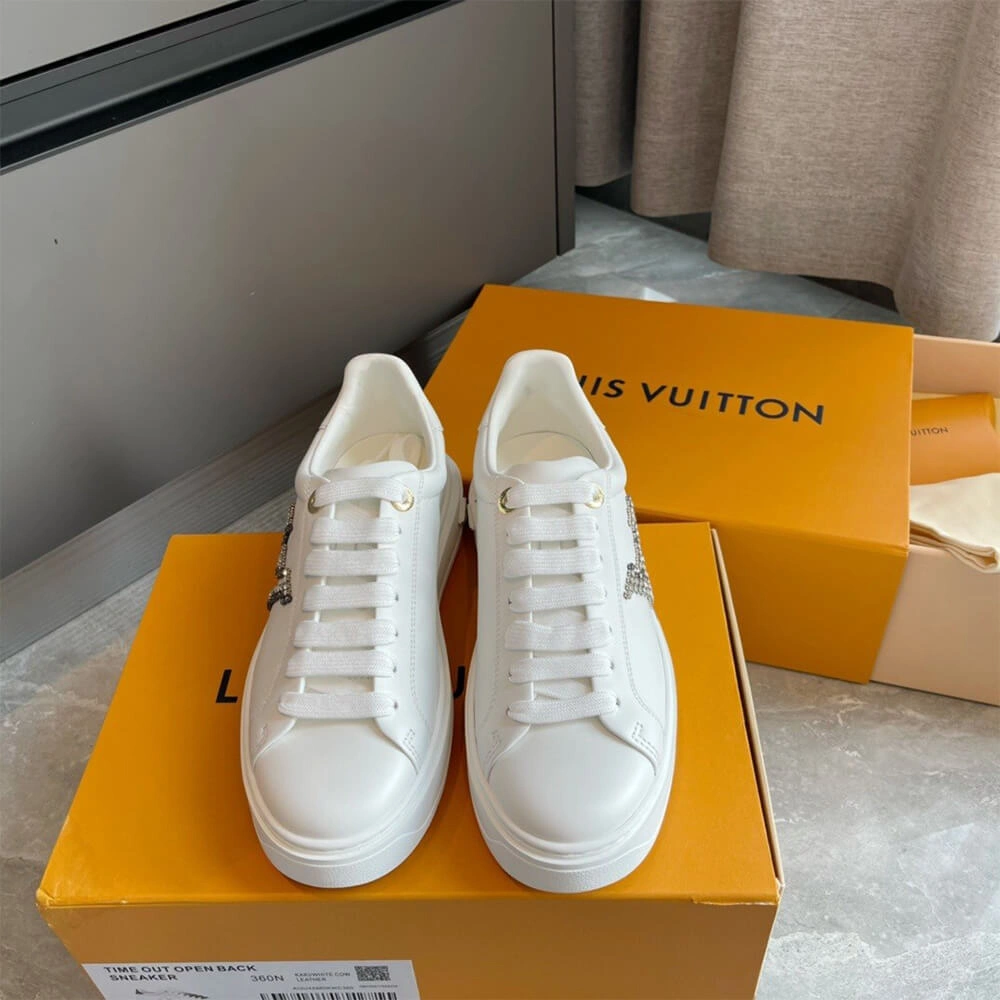 UrbanChic TIME OUT SNEAKER 3232