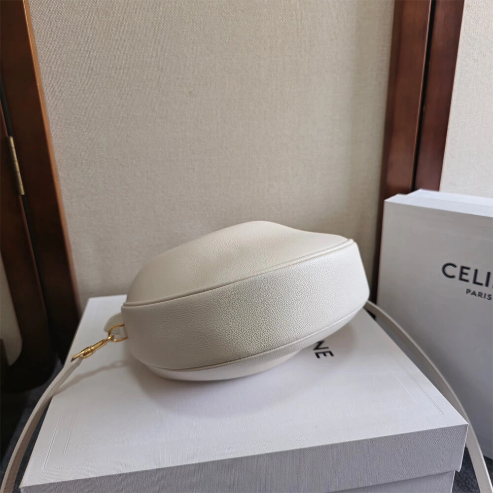 Teen Celine Lulu IN SUPPLE GRAINED CALFSKIN ZeroBulk 2536
