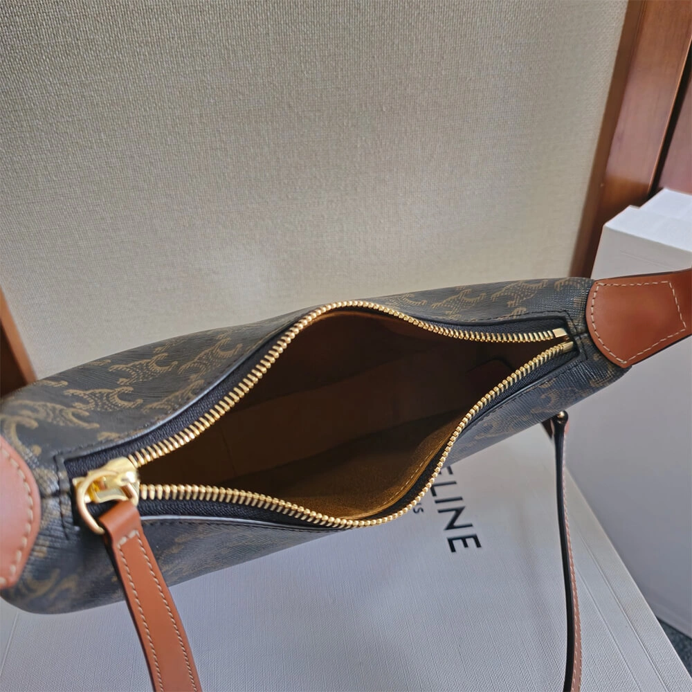 Teen Celine Lulu IN TRIOMPHE CANVAS AND CALFSKIN Stylish 2488