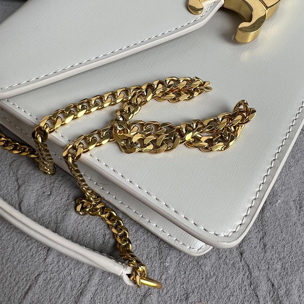 Sporty WALLET ON CHAIN MARGO in Shiny calfskin(HIGH-END GRADE) 2525