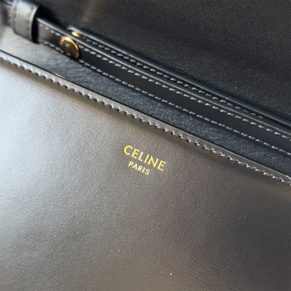 Seasonal WALLET ON CHAIN MARGO in Shiny calfskin(HIGH-END GRADE) 2502