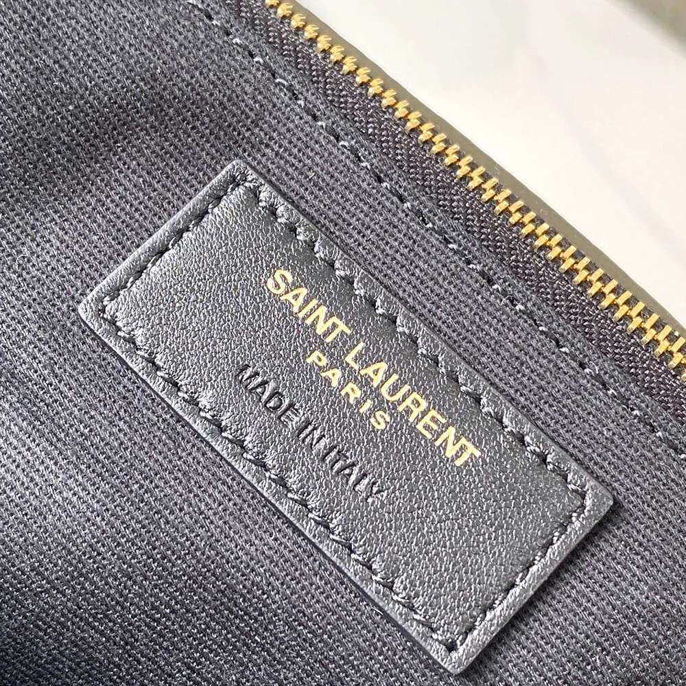 Resilient YSL Calypso large in grained lambskin 2682