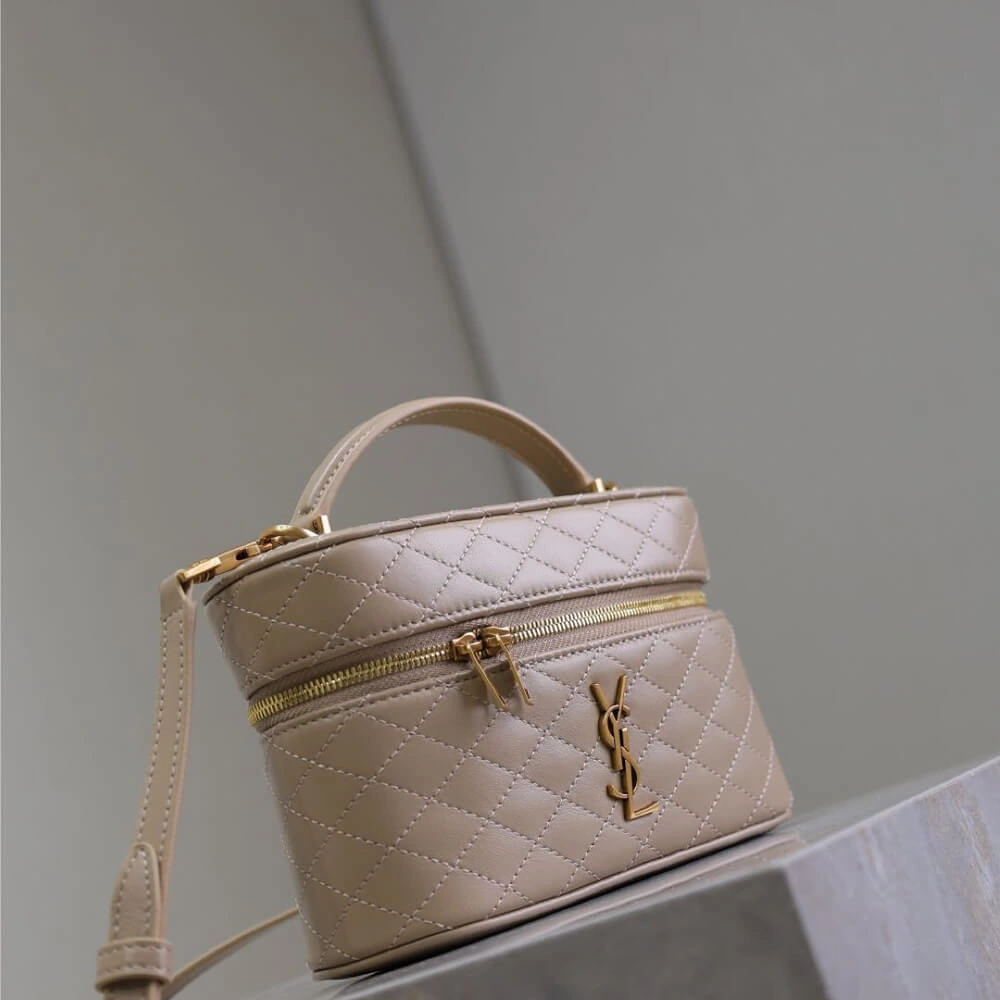Unique YSL GABY vanity bag in lambskin 2676