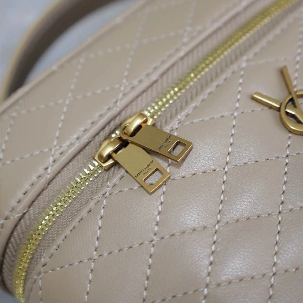 Unique YSL GABY vanity bag in lambskin 2676