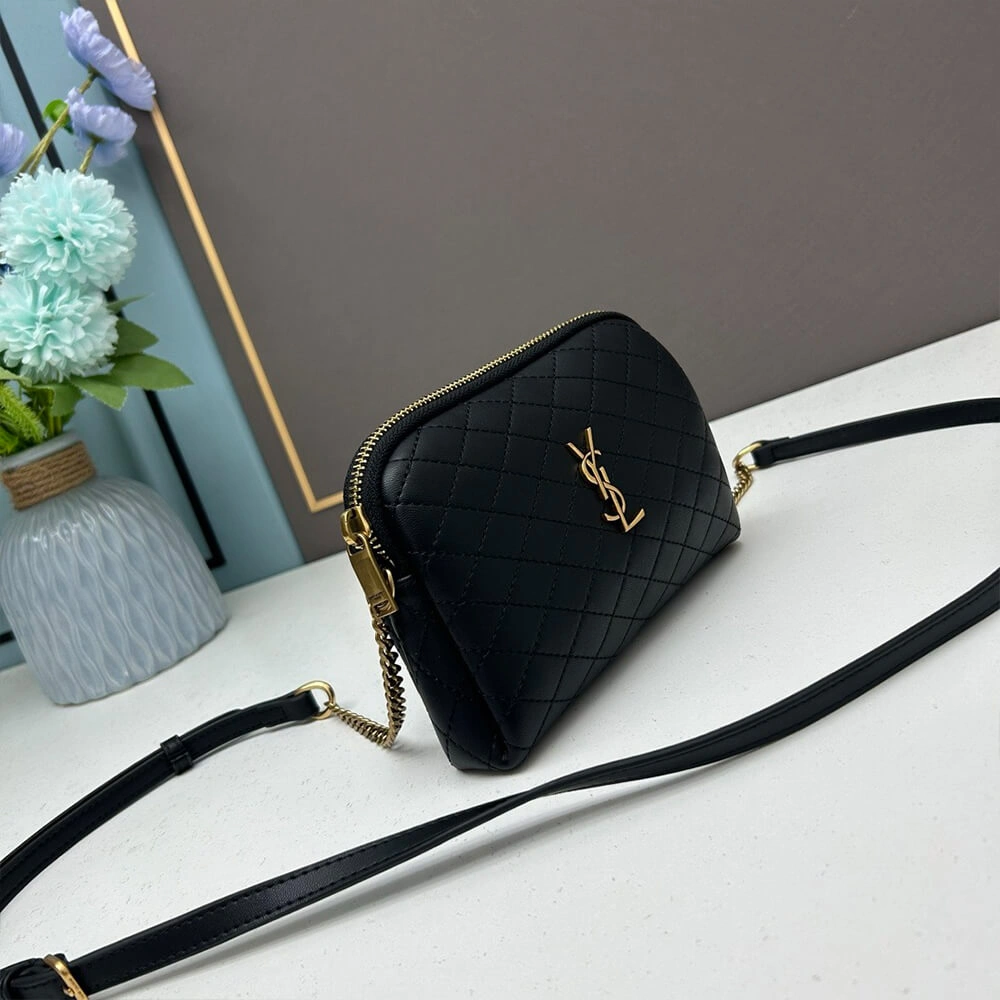 YSL Gaby zipped pouch in quilted lambskin Affordable 2690
