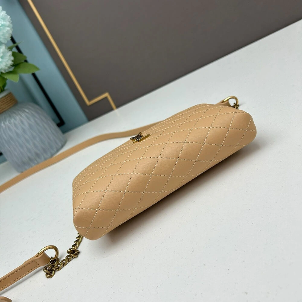 SoftTouch YSL Gaby zipped pouch in quilted lambskin 2687