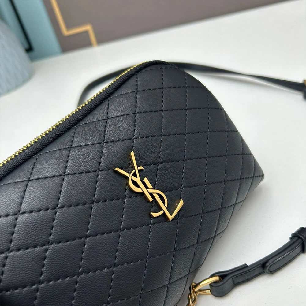 YSL Gaby zipped pouch in quilted lambskin Affordable 2690