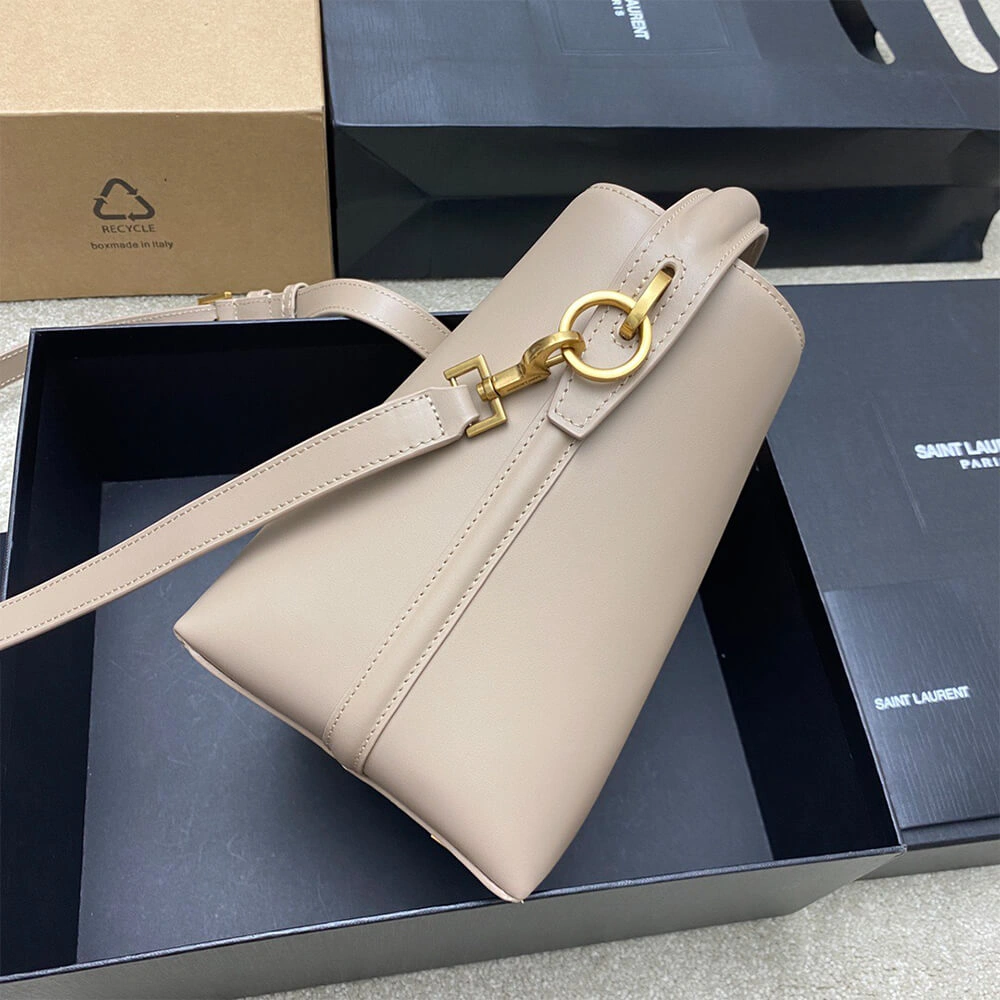 Soft YSL LE 37 small in shiny leather 2667