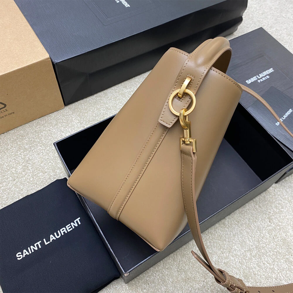 Thermal YSL LE 37 small in shiny leather 2649