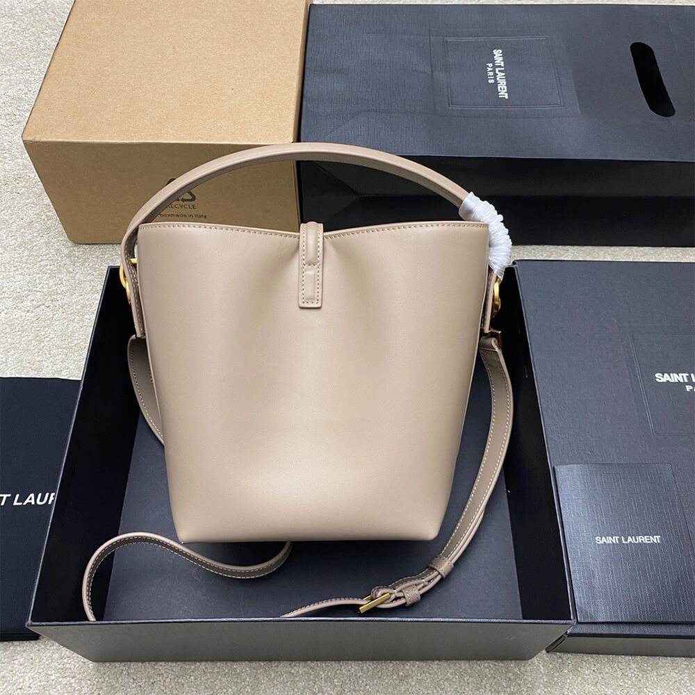 Soft YSL LE 37 small in shiny leather 2667