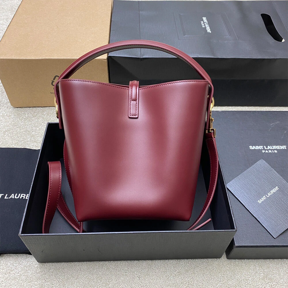 ComfortFit YSL LE 37 small in shiny leather 2607