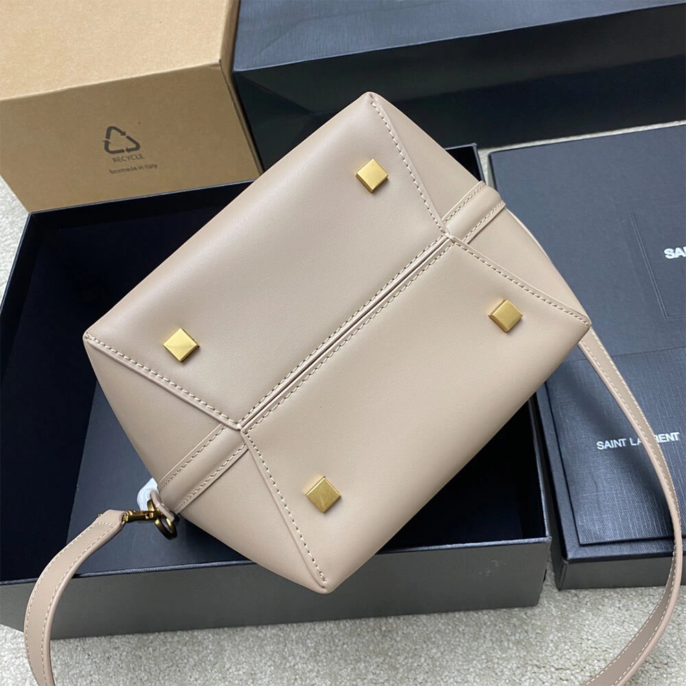 Soft YSL LE 37 small in shiny leather 2667
