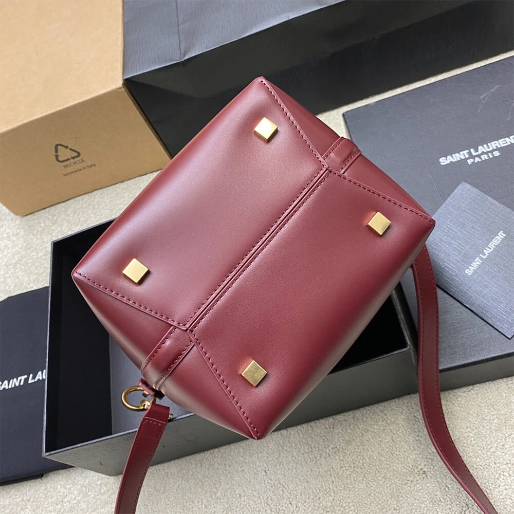 ComfortFit YSL LE 37 small in shiny leather 2607