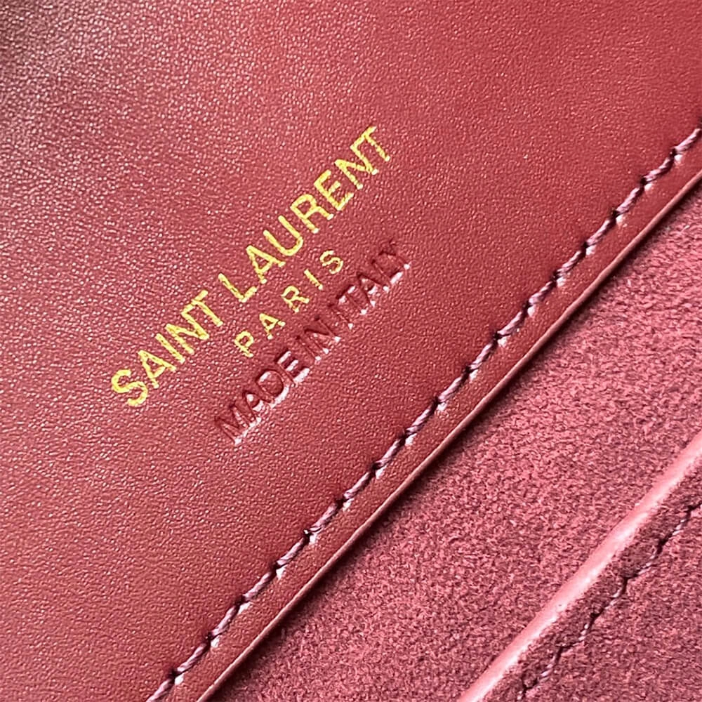 ComfortFit YSL LE 37 small in shiny leather 2607