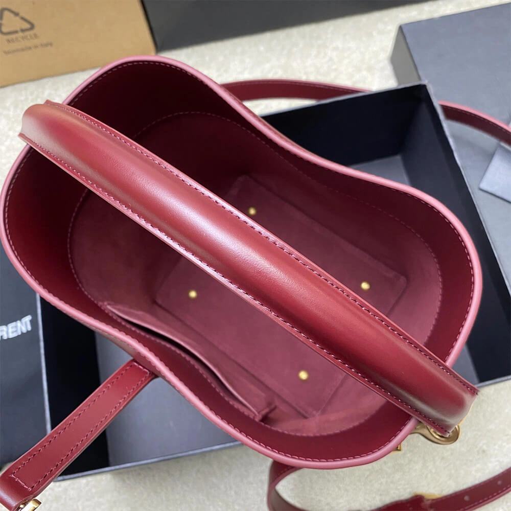 ComfortFit YSL LE 37 small in shiny leather 2607