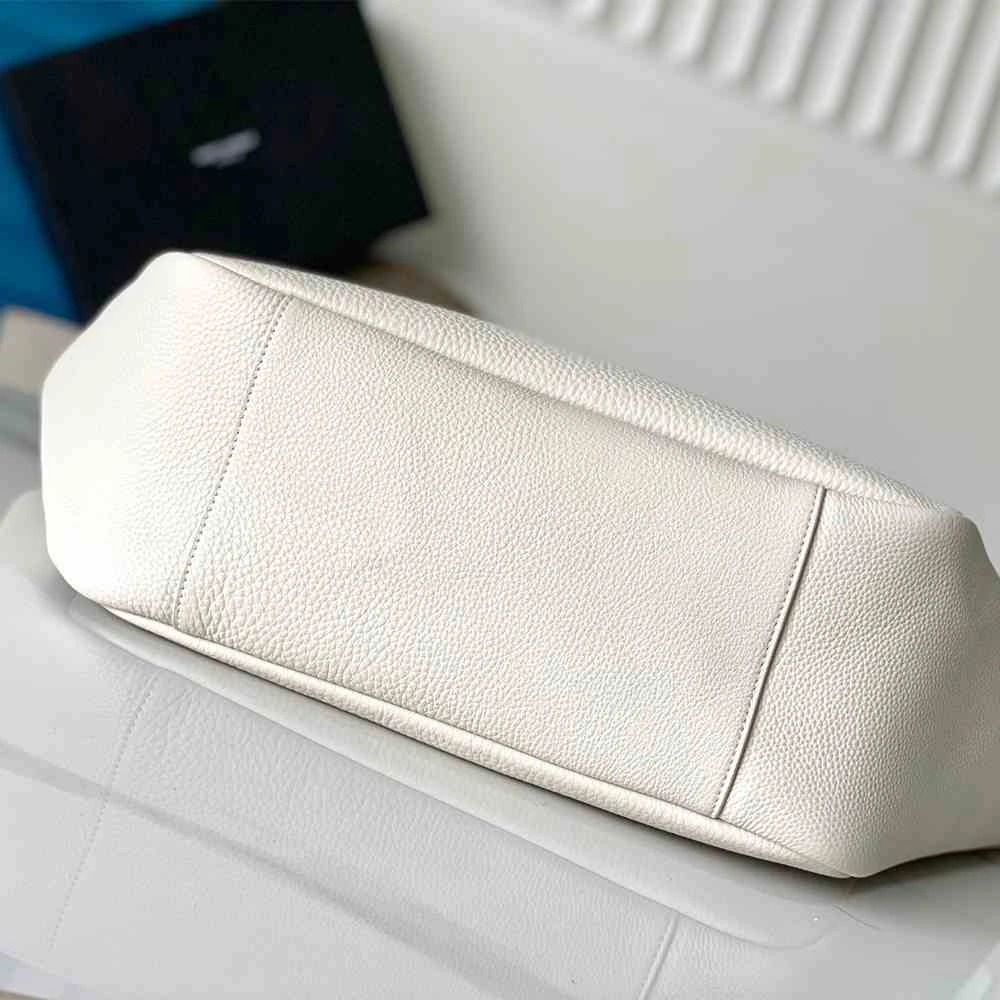 YSL LE 5 À 7 BEA in grained leather(HIGH-END GRADE) Cozy 2648
