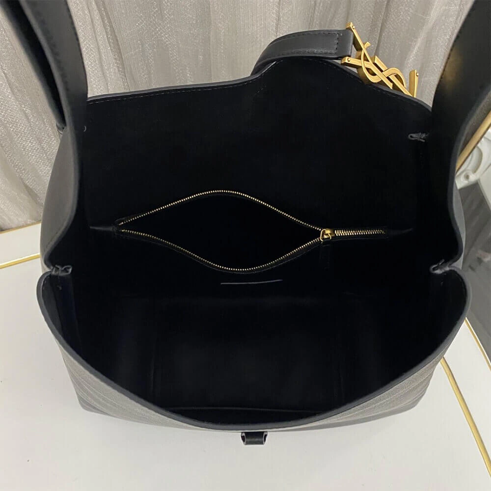 SmoothTexture YSL LE 5 À 7 supple LARGE 2628