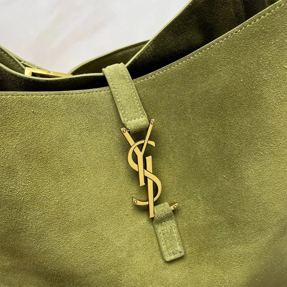 SmoothTexture YSL LE 5 À 7 supple SUEDE LARGE 2694