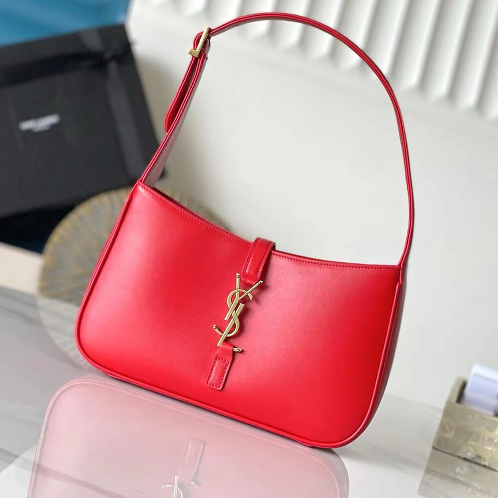 YSL LE 5 A 7 HOBO BAG IN SMOOTH LEATHER FastDry 2684