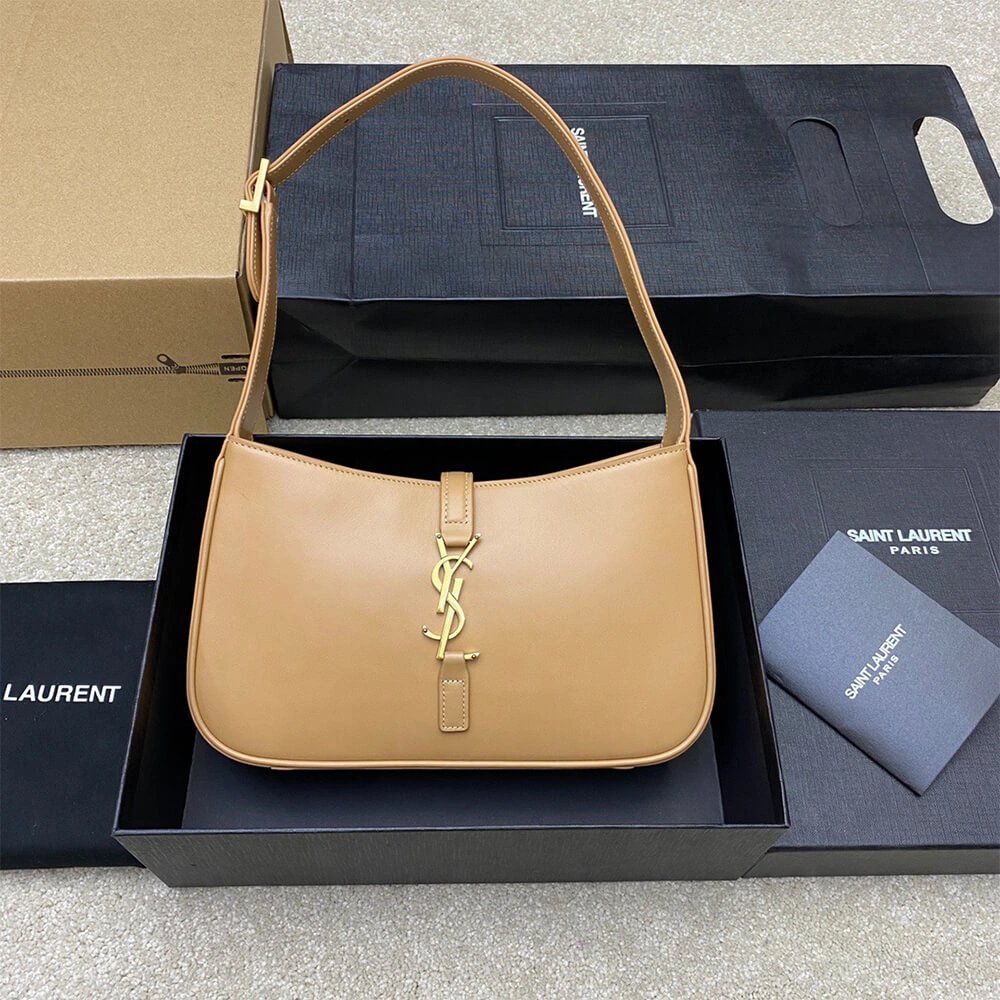 Seasonal YSL LE 5 A 7 HOBO BAG IN SMOOTH LEATHER 2688