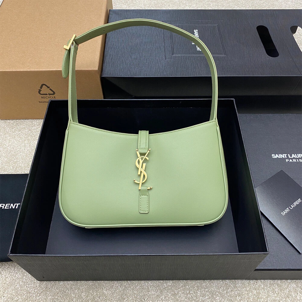 ZeroBulk YSL LE 5 A 7 HOBO BAG IN SMOOTH LEATHER 2655