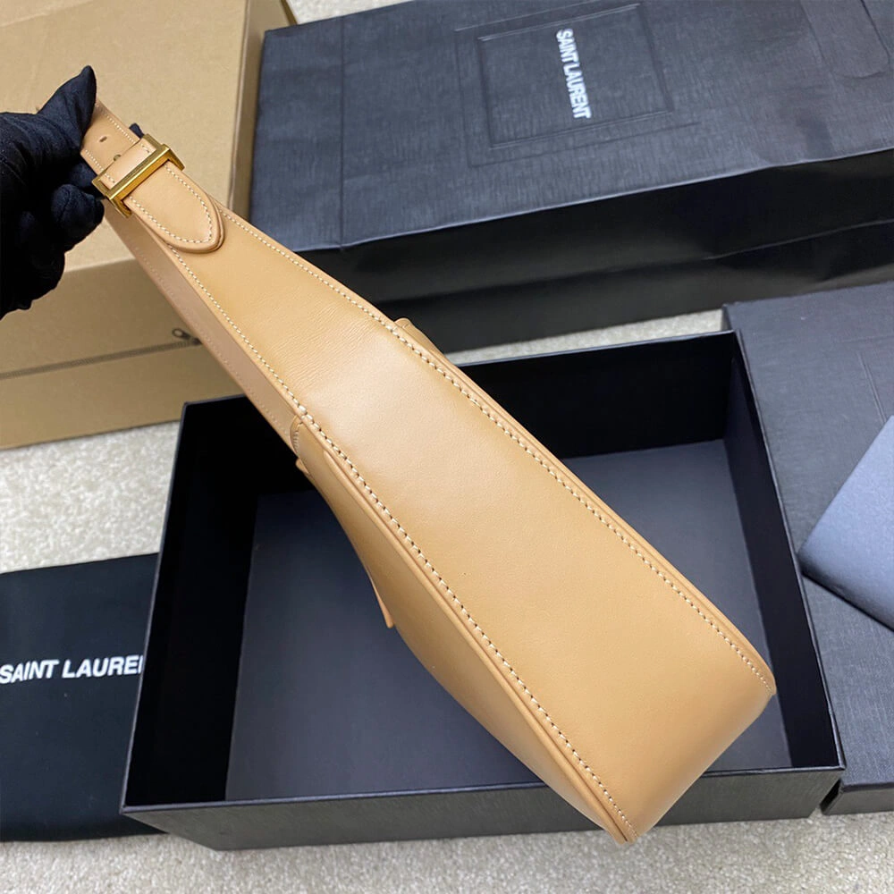 Seasonal YSL LE 5 A 7 HOBO BAG IN SMOOTH LEATHER 2688
