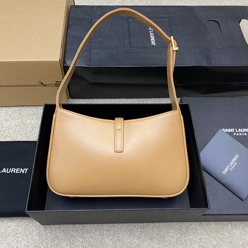 Seasonal YSL LE 5 A 7 HOBO BAG IN SMOOTH LEATHER 2688