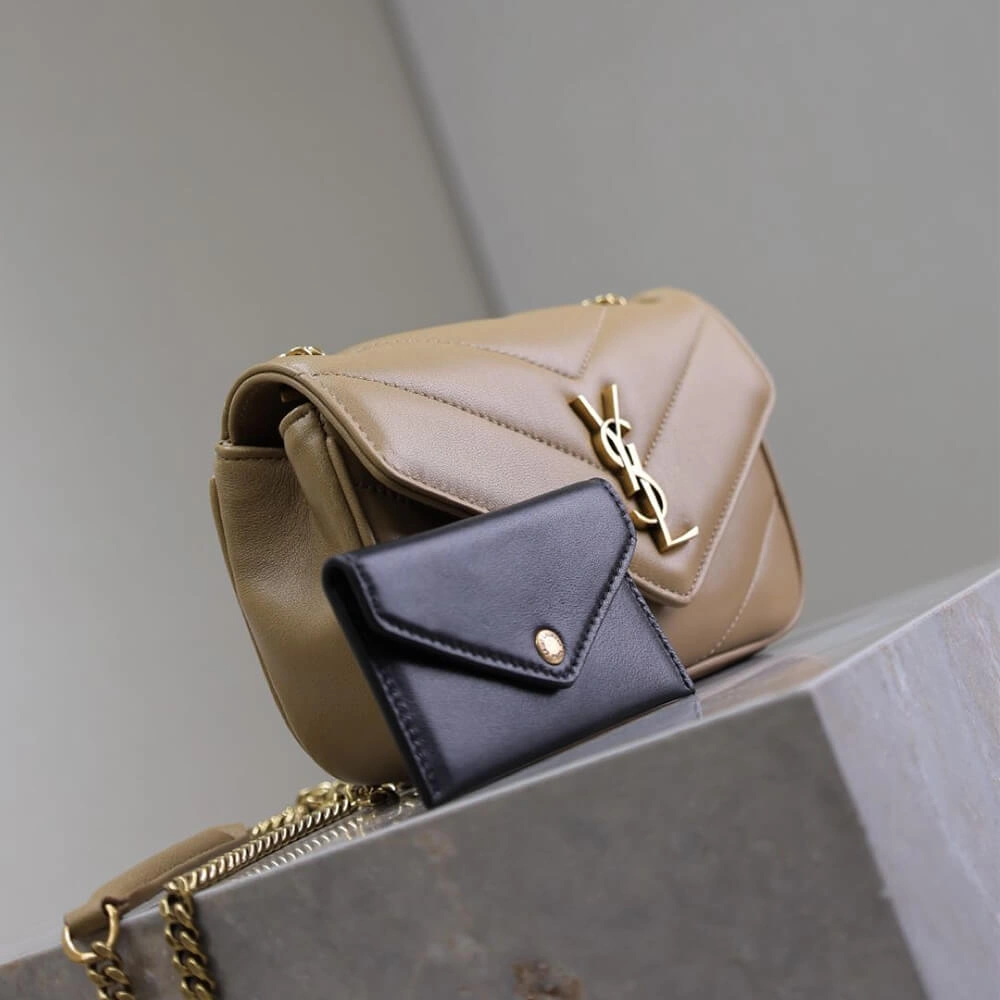 HighPerformance YSL LOULOU MINI in lambskin 2855